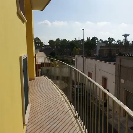 Vacanze, La Casa Di Angelo, Con Terrazzo * Oria (Brindisi)